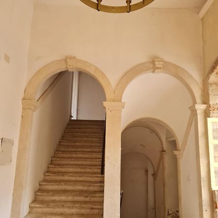 Inchy Accommodation - In The Center Of Diocletian'S Palace Split Exterior photo