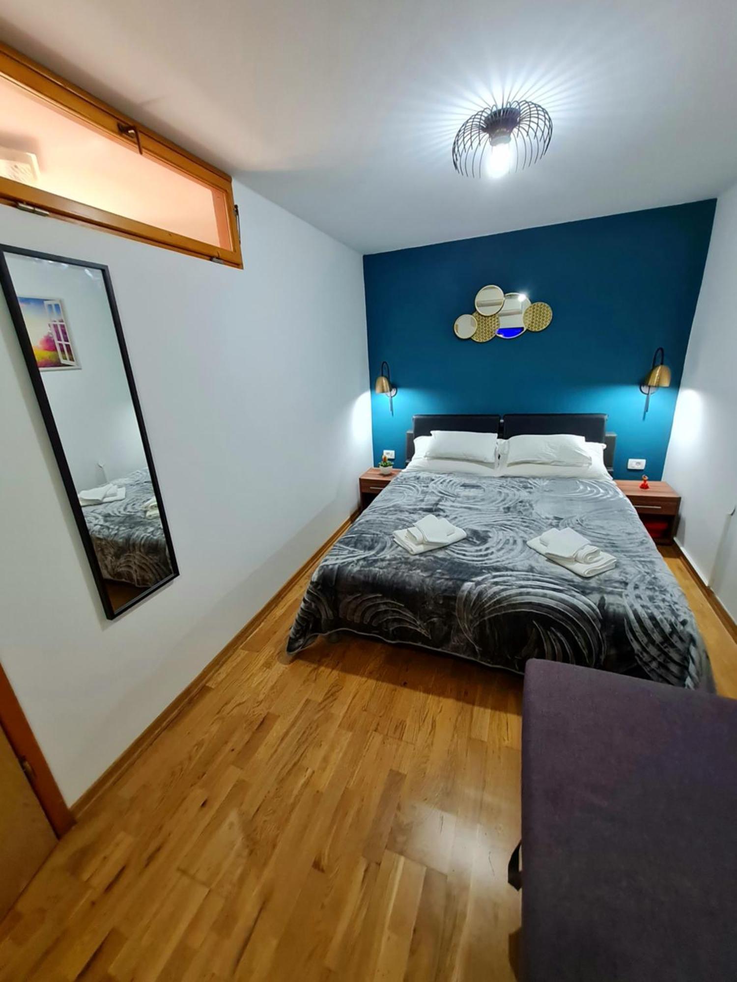 Inchy Accommodation - In The Center Of Diocletian'S Palace Split Exterior photo