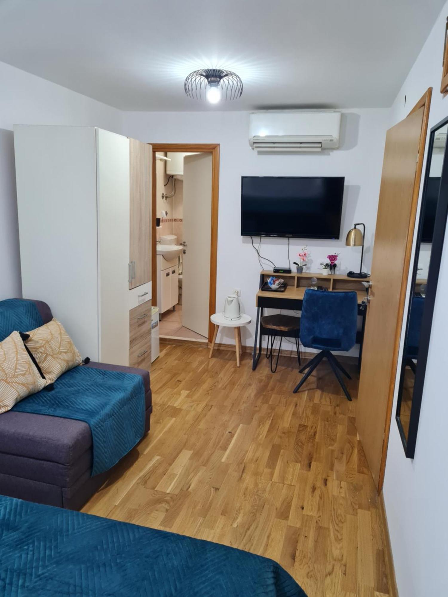 Inchy Accommodation - In The Center Of Diocletian'S Palace Split Exterior photo