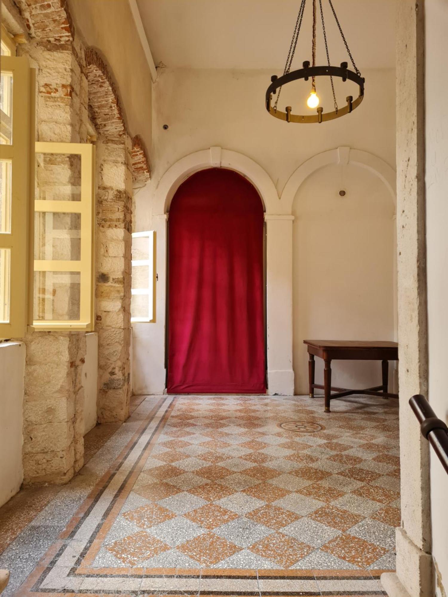 Inchy Accommodation - In The Center Of Diocletian'S Palace Split Exterior photo